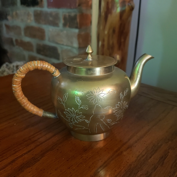 Vintage Chinese Brass Teapot - Picture 2 of 2